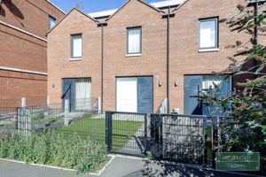 Photo 8- click for photo gallery